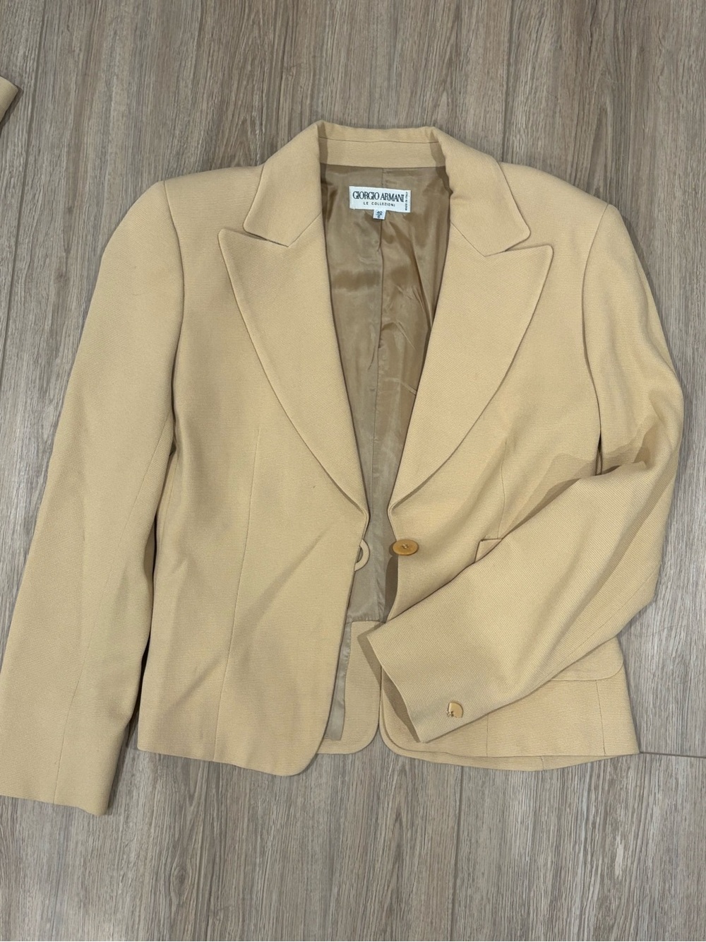 Giorgio Armani Tan Beige Women's Tailored Blazer